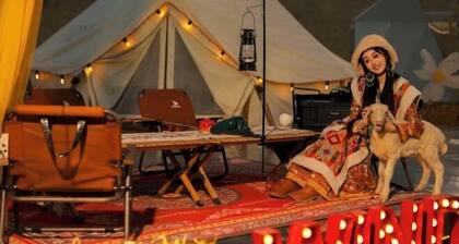 Dunhuang Dreammaker Windy Desert Wild Luxury Star Watching Camp
