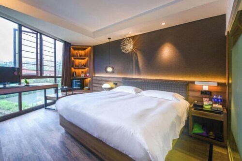 Yiwang Hotel Selected (Dong'Ou Zhiku, Wenzhou New Town)