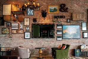 Interior - The Stella Hotel Autograph Collection (Bryan)