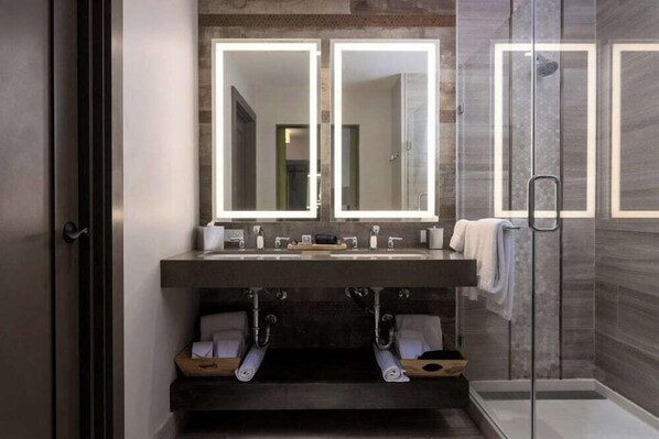 Bathroom - The Stella Hotel Autograph Collection (Bryan)