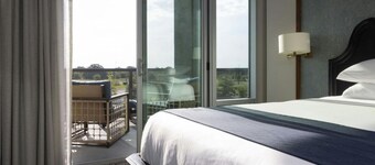 The Stella Hotel Autograph Collection