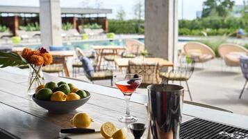 Tempat makan outdoor