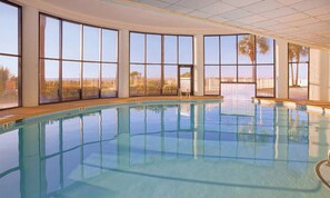 Innenpool, beheizter Pool