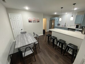 Dining - JackPotz BNB- Cozy Modern Bungalow, 5 min. to Two Kings and More! (Kings Mountain)