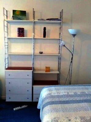 1 Schlafzimmer, Schreibtisch, Bügeleisen/Bügelbrett, kostenloses WLAN