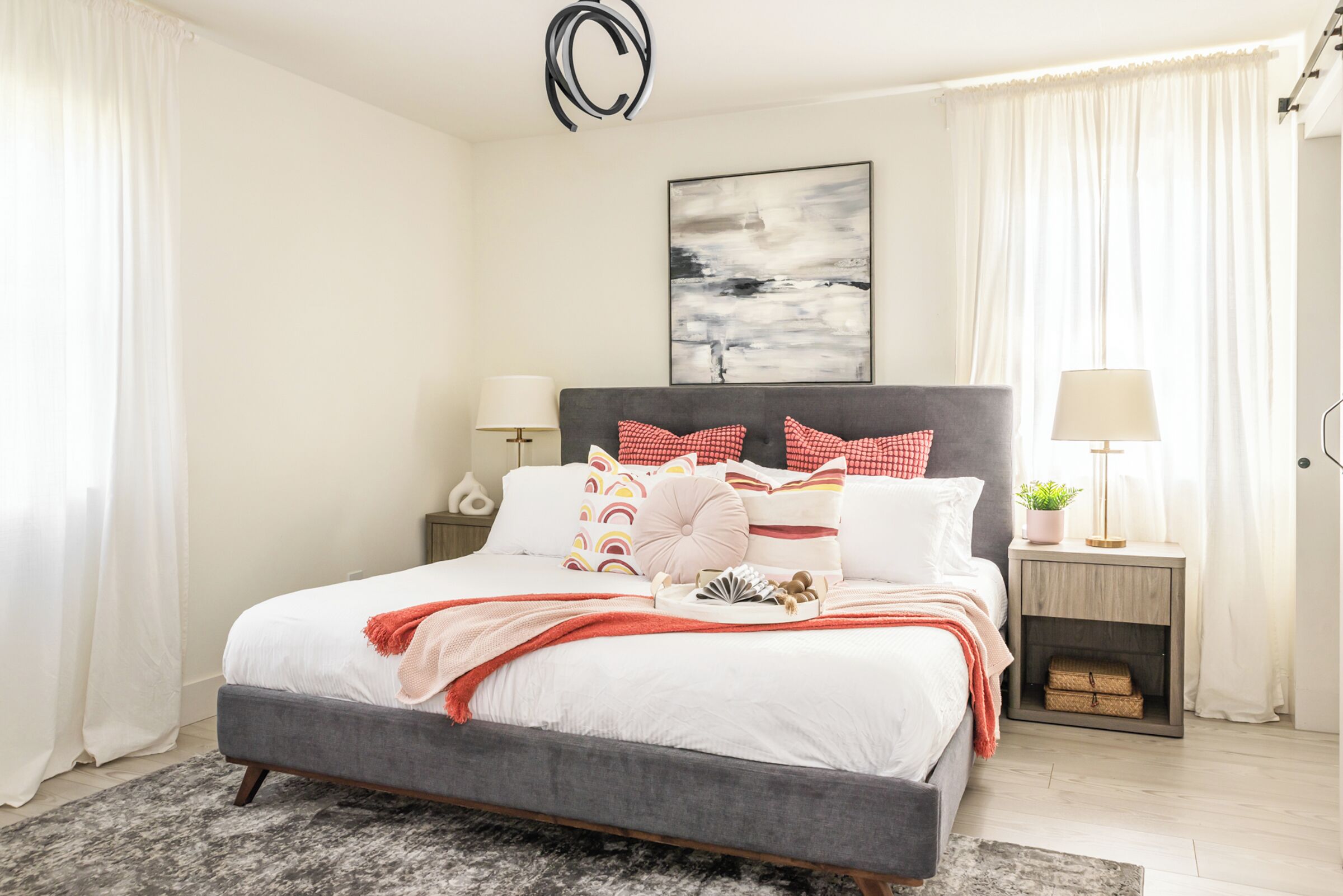 4 bedrooms, travel crib, free WiFi, bed sheets