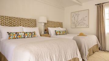 Habitación doble clásica, 2 camas matrimoniales | Sábanas italianas Frette y ropa de cama de alta calidad