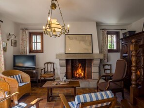 Interior - Saint Nicolas by Interhome (Nevez)