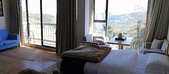 元陽水雲間客棧