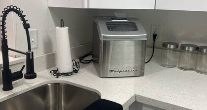 Cozy quiet beautiful condo