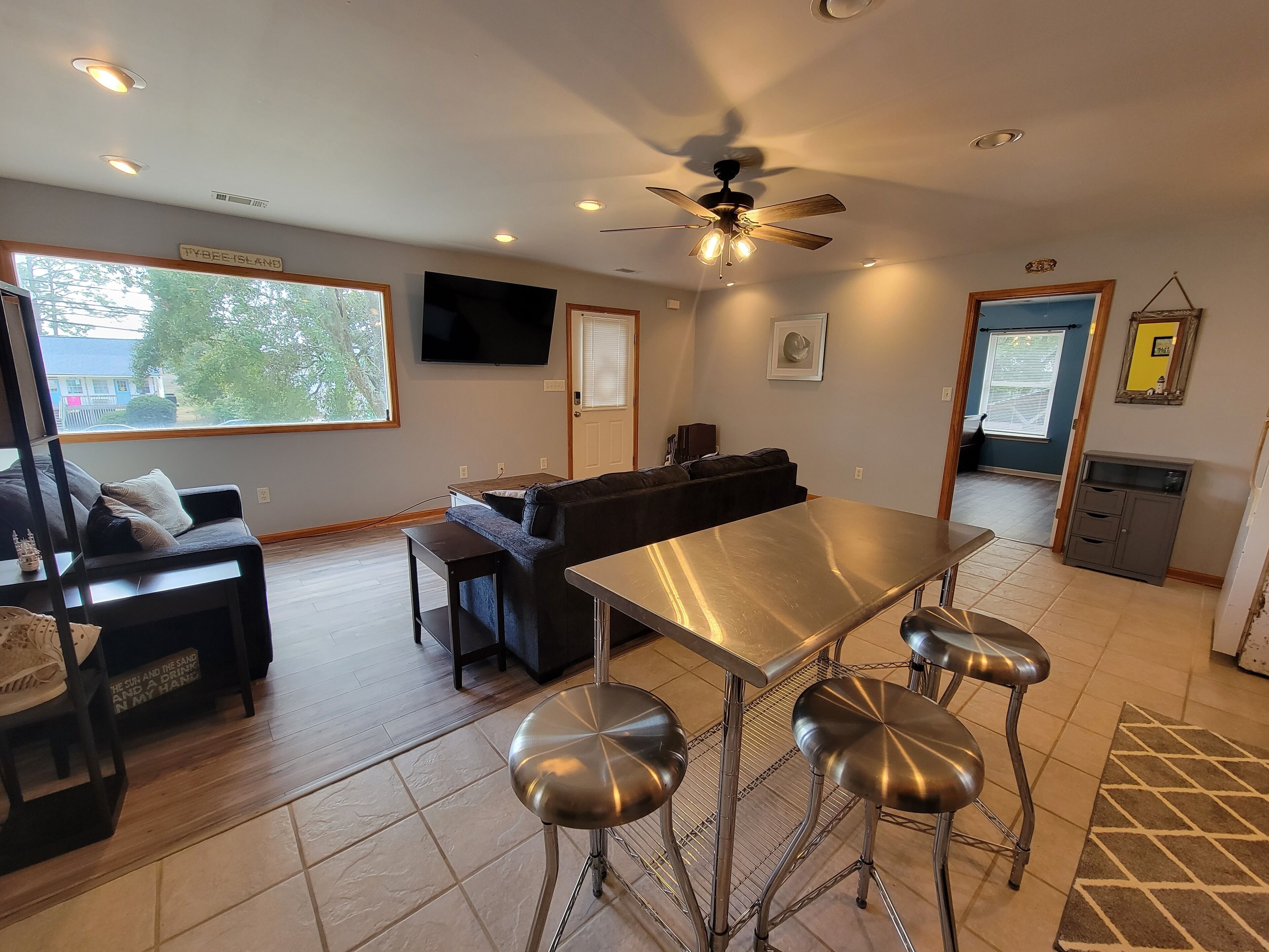 Smart-TV og DVD-spiller