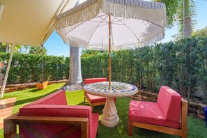 Terrace/patio - Unique Beachy Wellness Oasis (Boynton Beach)