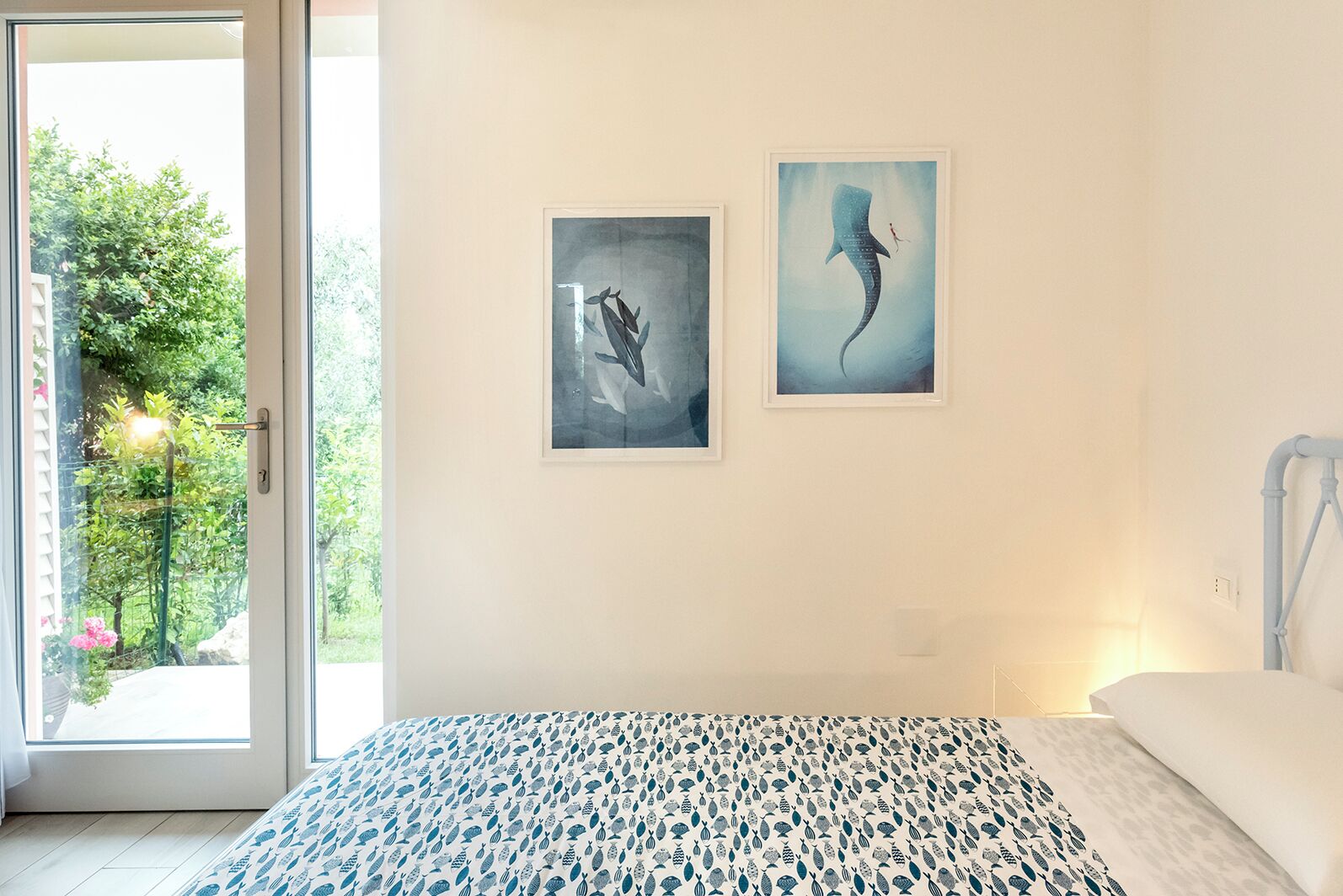 Free minibar, in-room safe, blackout drapes, soundproofing