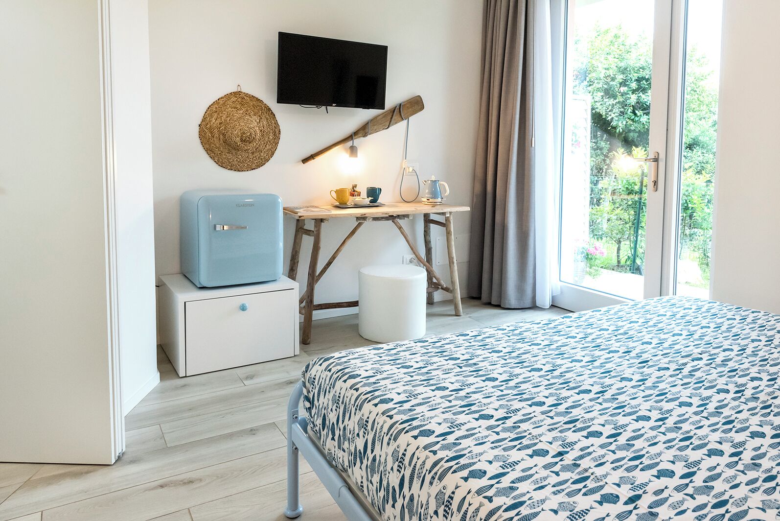 迷你吧贈品、房內夾萬、遮光窗簾/窗簾、隔音