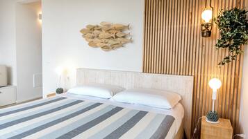 Kostenlose Minibar, Zimmersafe, Verdunkelungsvorhänge