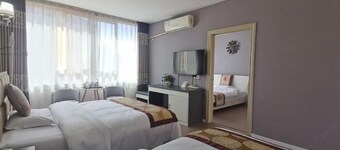 Shehong Hexie Business Hotel