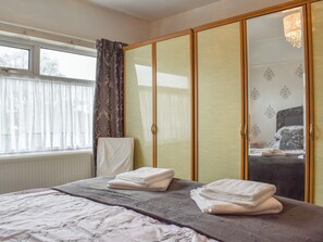 3 chambres, Wi-Fi gratuit, draps fournis