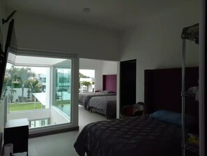 9 soverom, wi-fi og sengetøy