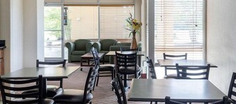 Quality Inn Louisville MS