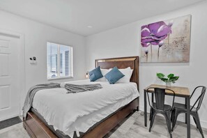 Desk, iron/ironing board, travel cot, WiFi