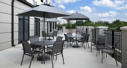 Fairfield by Marriott Inn & Suites Whitsett Greensboro East