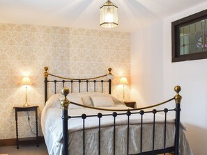 2 quartos, Wi-Fi de cortesia, roupa de cama