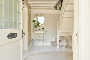 Interior - A cotswold cottage that sleeps 4 guests  in 2 bedrooms (Moreton-in-Marsh)