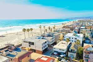 Beach nearby - Seconds to Beach/Ocean/Bay, AC, Beach Toys (San Diego)
