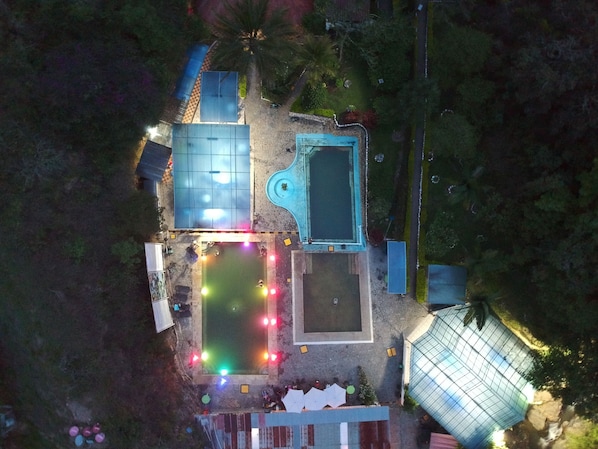 3 outdoor pools