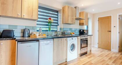 2 bedroom accommodation in Matfield