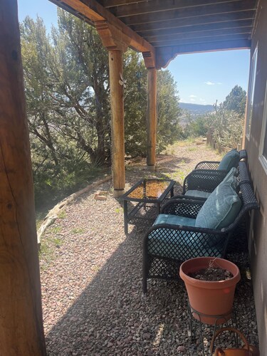 Cozy southwest foothill setting. Close to downtown and activities