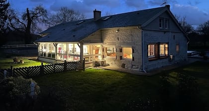 Propriété vue Panoramique sur la Seine et Piscine Privée Extérieure Chauffée
