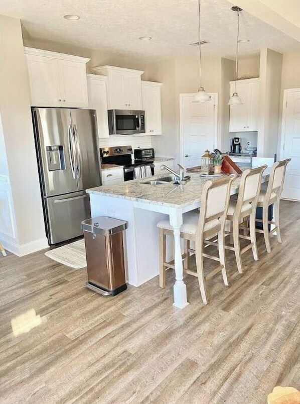 Private kitchen - Relaxing Masters Rental (North Augusta)