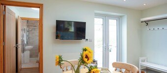 3 bedroom accommodation in St Austell