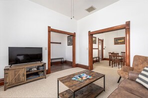 TV - 507 N Haggin · The Baxter House - Red Lodge (Red Lodge)