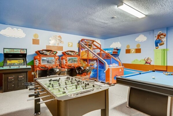 Spielezimmer