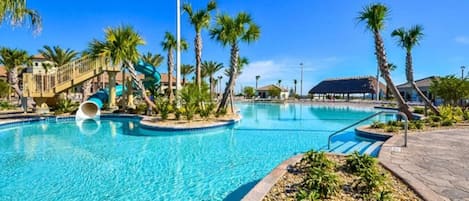 屋外プール、温水プール