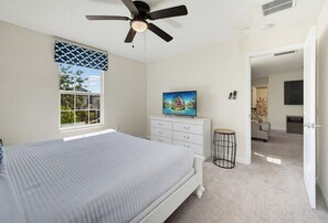 8 bedrooms, desk, iron/ironing board, travel cot - Outstanding 8BR Resort Pool Home Near Disney World (Four Corners)
