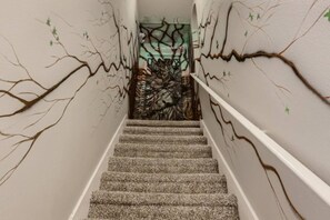 Interior - The Marvel Mansion 5BR Pool Home Near Disney World (Four Corners)