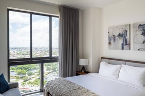 1 slaapkamer, een bureau, een strijkplank/strijkijzer, gratis wifi