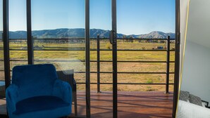 Exterior detail - Ambar en el Valle (Valle de Guadalupe)