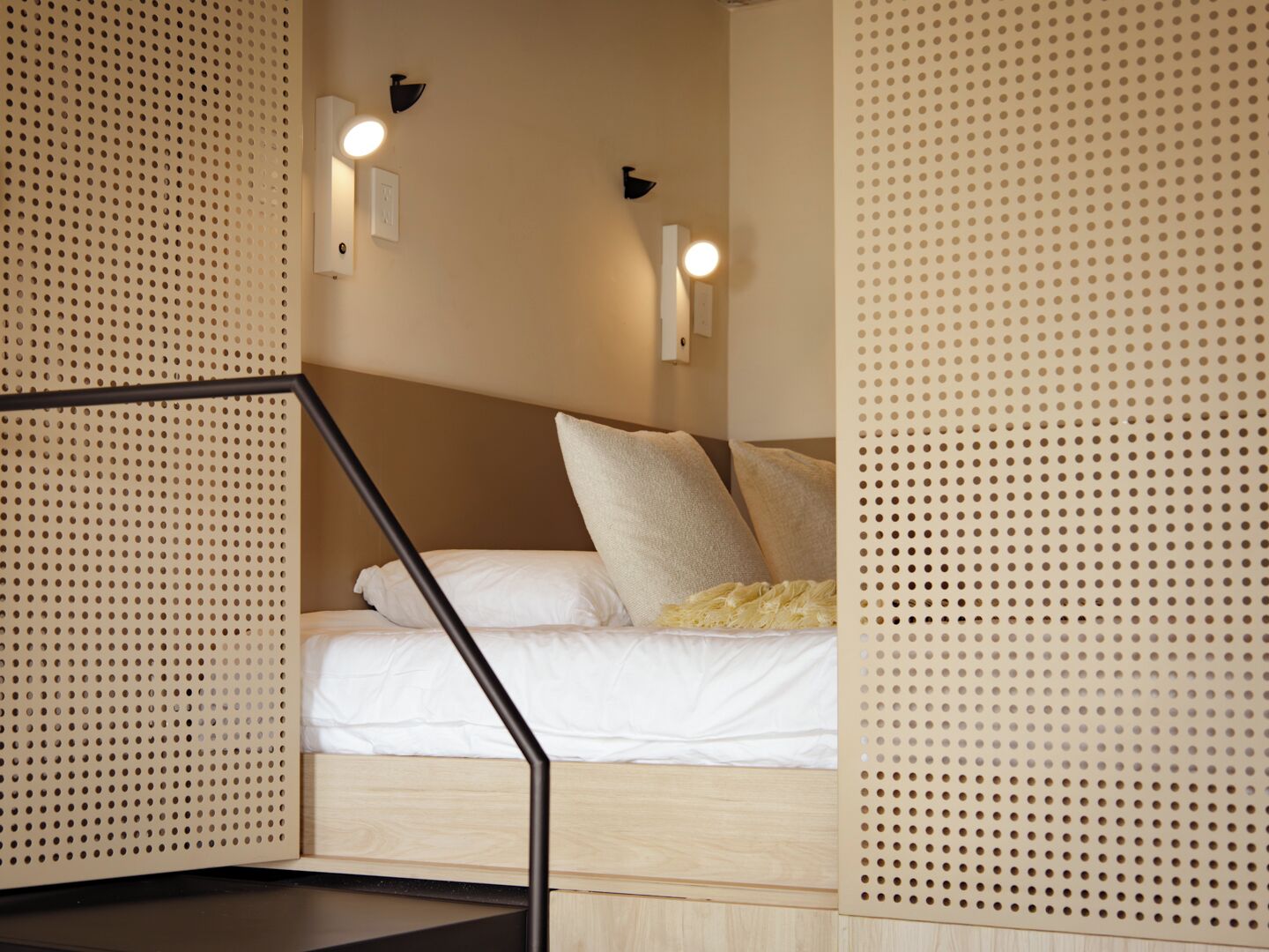 1 habitación y caja de seguridad en la habitación 