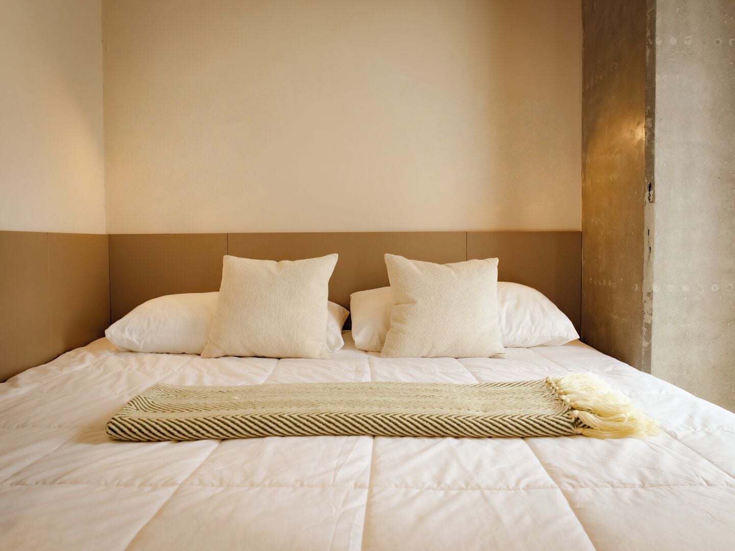 Loft superior | 1 habitación y caja de seguridad en la habitación 