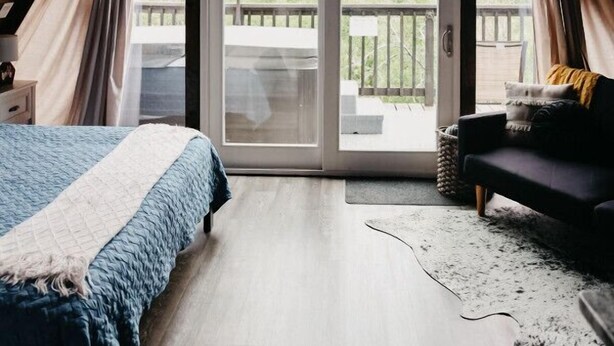 1 bedroom, free WiFi, bed sheets - Beautiful A-Frame with Private Deck w/ Upgraded Jacuzzi and Incredible View! (New Braunfels)
