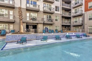 Unclassified image, 5 of 29, button