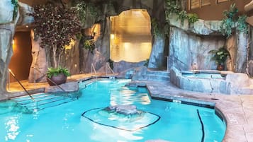 屋外プール、温水プール