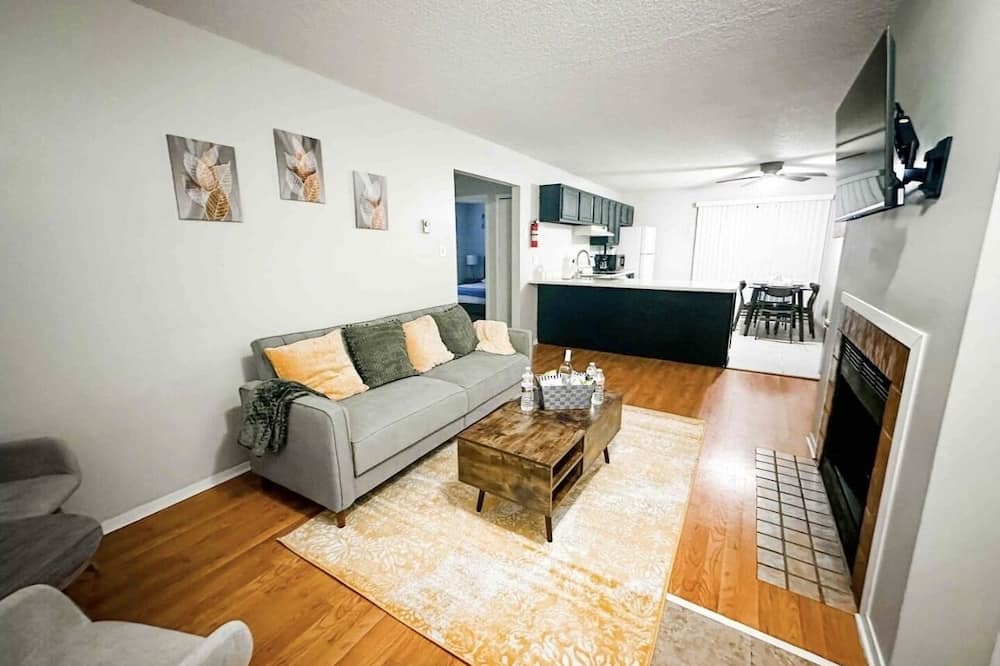 The Hygge Apt A