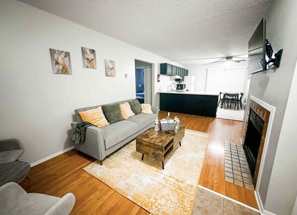 Apartment | Living area