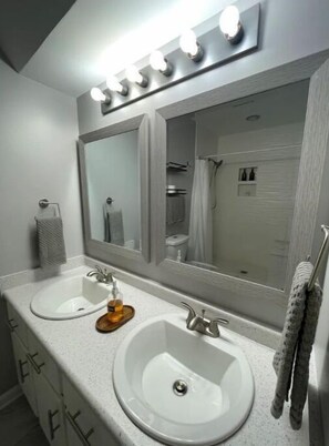 Shower, towels, soap, shampoo