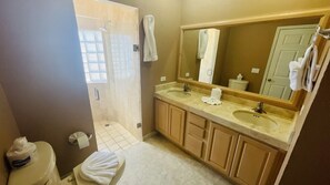 Shower, towels